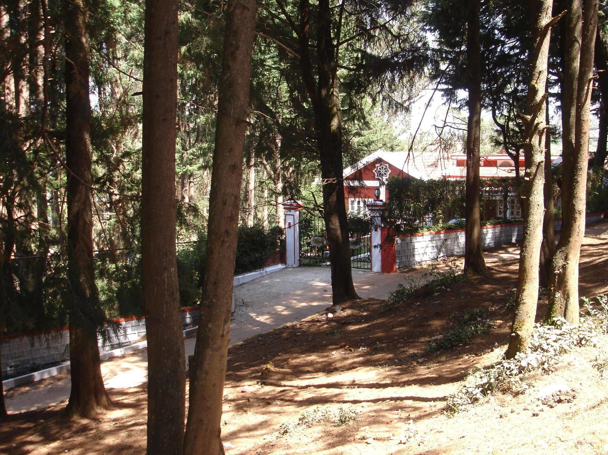 The Red House Bed & Breakfast Ooty Exterior foto